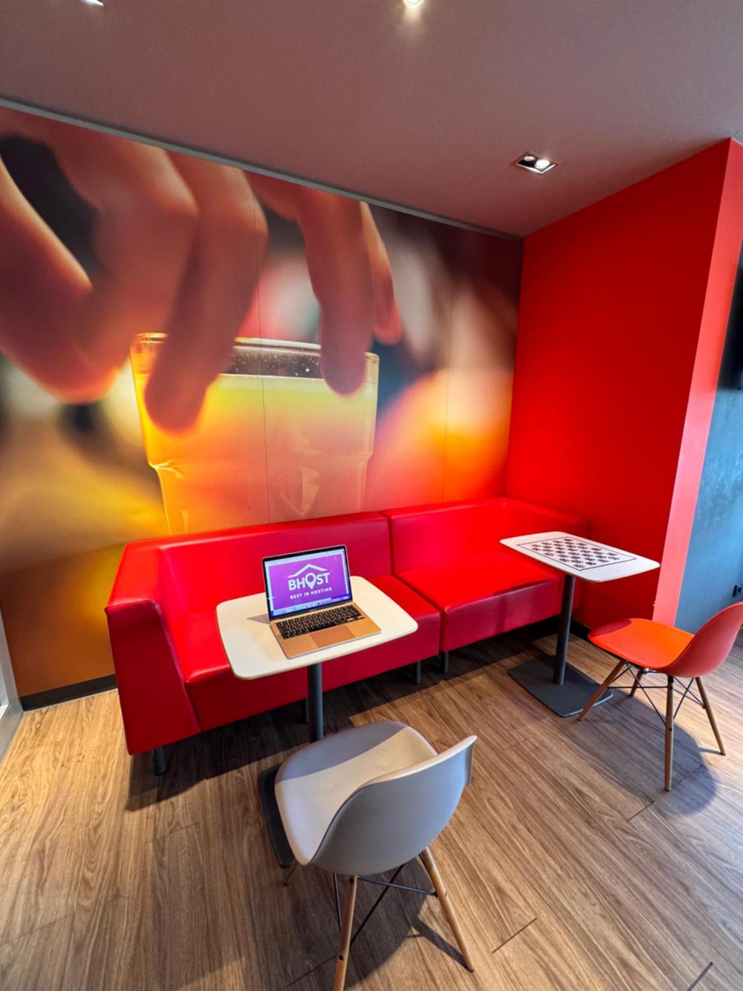 Best In Hosting Graz - Self Check In Hotell Exteriör bild